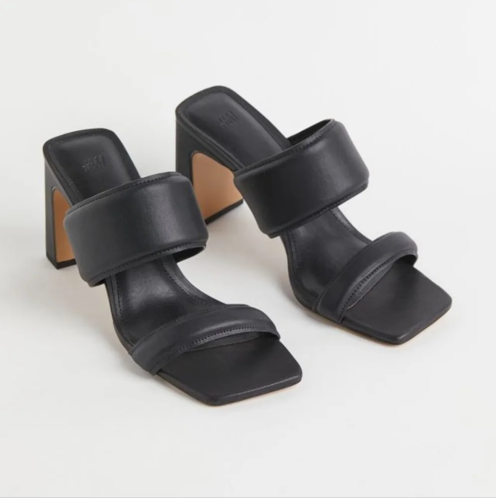 H&M Mules - Picture 2 of 6
